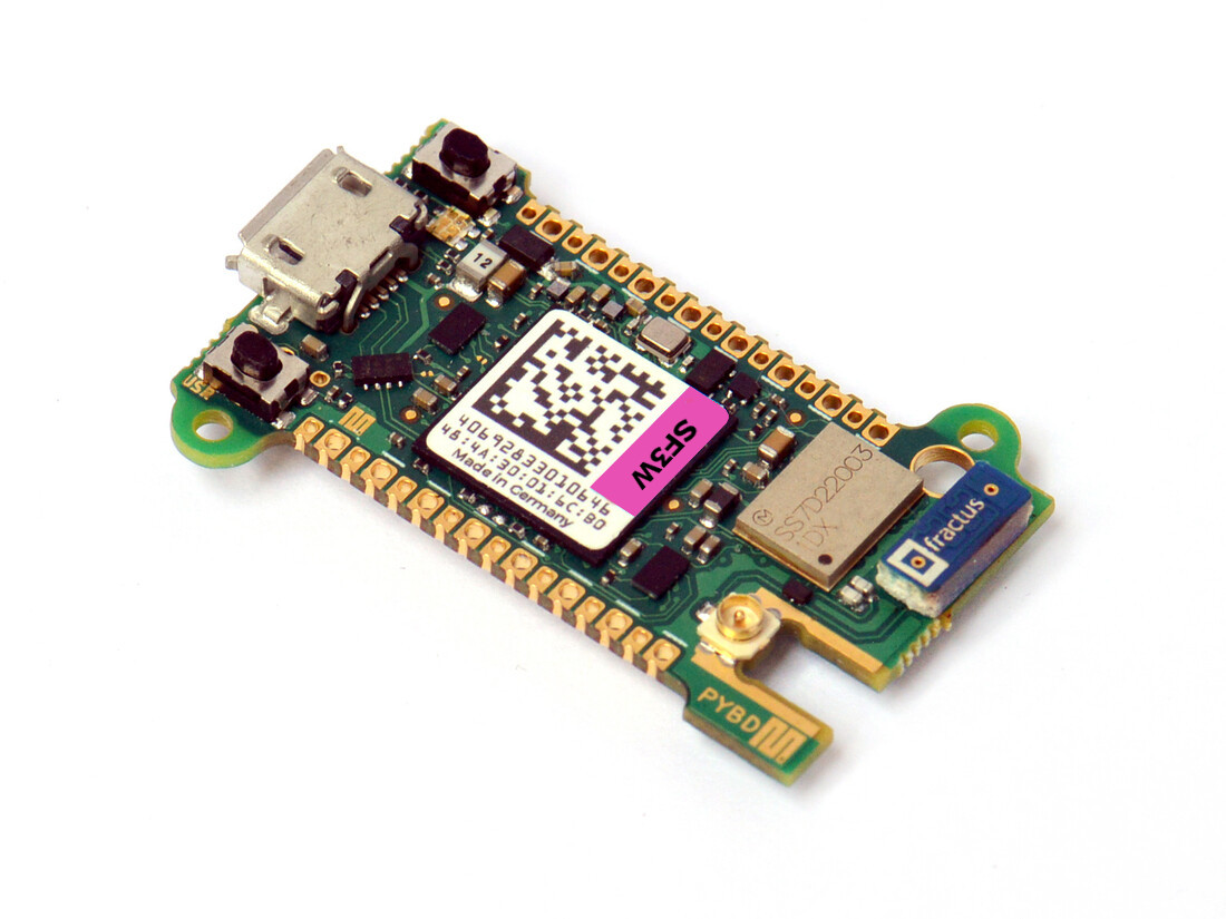 Pyboard D-series with STM32F723 and WiFi/BT
